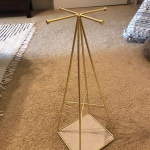 gold jewelry stand/holder